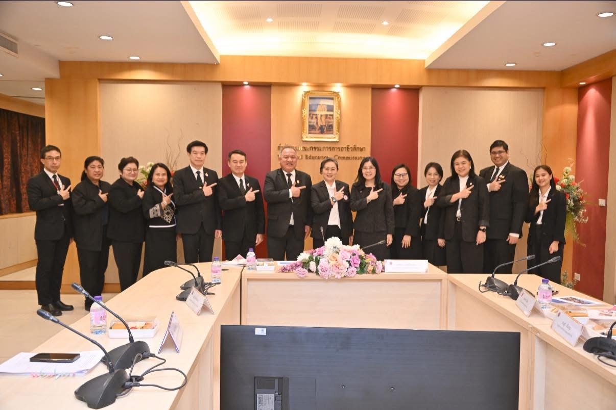 สอศ. – สถาบันคุณวุฒิวิชาชีพ เดินหน้ายกระดับอาชีวะ รับรองหลักสูตรมาตรฐานอาชีพ ผลิตกำลังคนตรงโจทย์ประเทศ