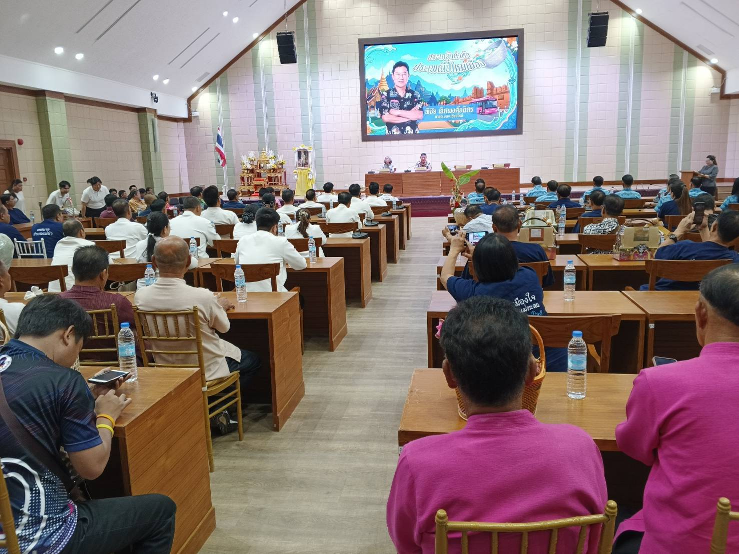 อปท.สายเหนือ สระเกล้าดำหัวนายก ก๊อง อบจ.ลั่นประสานรัฐ บาลพัฒนาแหล่งน้ำ เร่งเคลียร์โครงสร้างพื้นฐาน-ภัยพิบัติโดยเร็ว